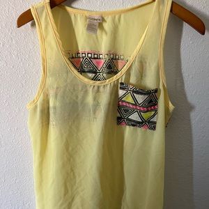 Daytrip yellow tank top
